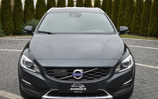Volvo V60 Cross Country cena 79900 przebieg: 210000, rok produkcji 2017 z Prószków małe 781